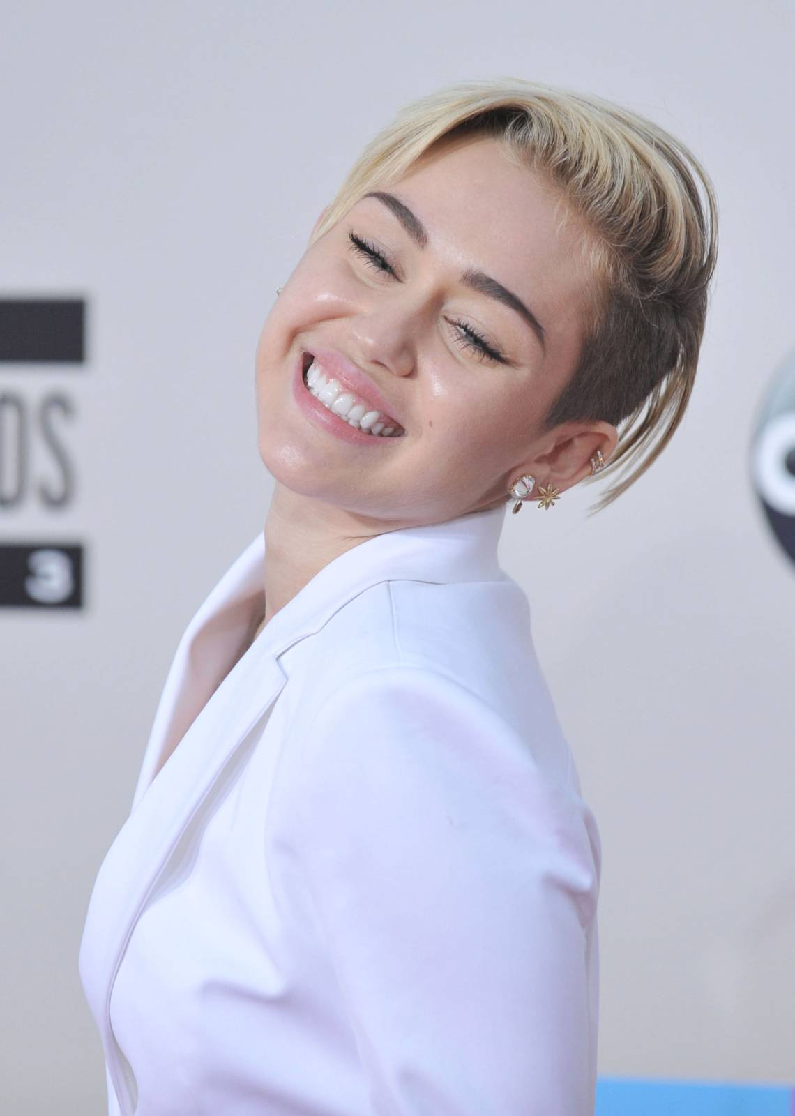 Miley-Cyrus-210.jpg
