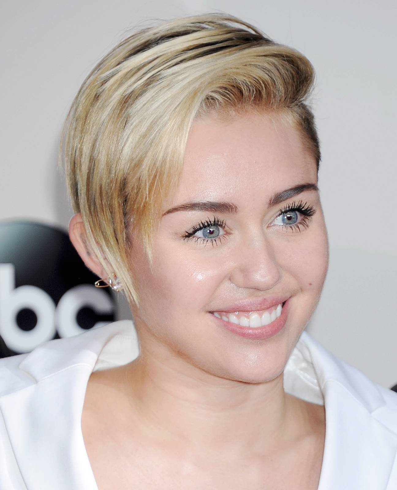 Miley-Cyrus-92.jpg
